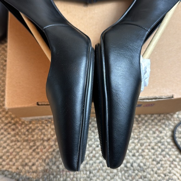 NWOT - Anne Klein Women's Benedette Pump, Black 🖤 Size 9 - Picture 4 of 15